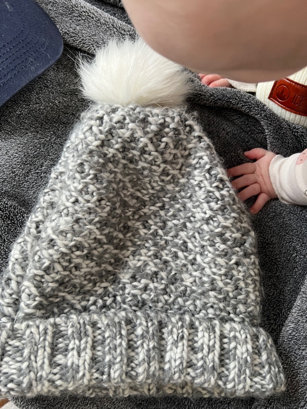 Hollister Gray & White Marled Knit Pom Beanie